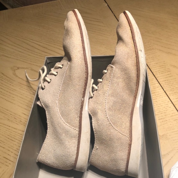 Rollie Gold sparkle shoes - Picture 2 of 5